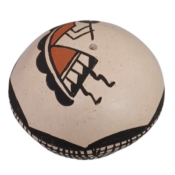 Acoma Pottery Seed Pot Pottery Elaborate Polychrome Kokopelli & Star Vase 1.75" - Picture 2 of 6